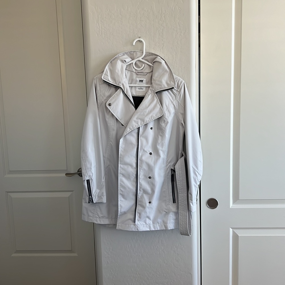 Helly Hansen rain jacket.  Size M.  Cream.  Great condition.